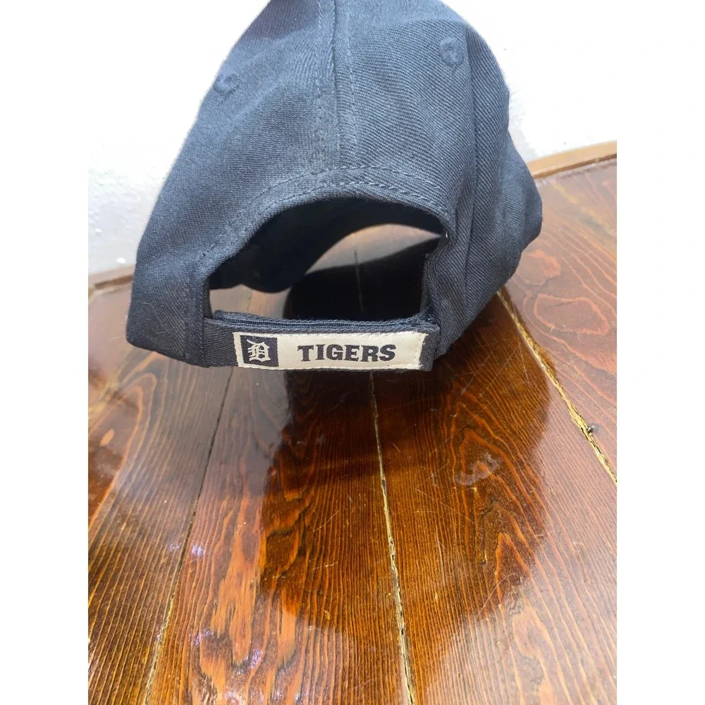 New Era Detroit Tigers MLB Core Classic 9TWENTY Team Alternate 2 Adjustable Hat